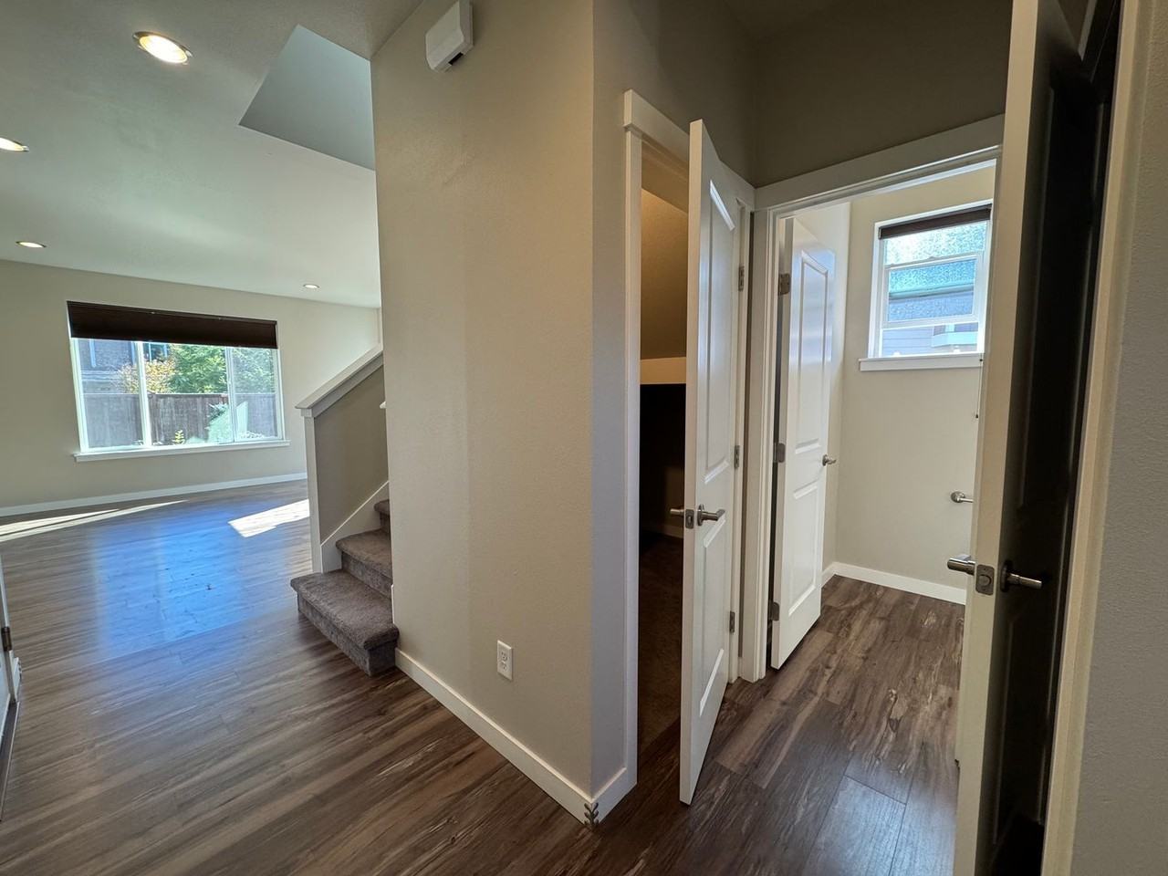 9000 Bay Cir - Photo 7 of 50