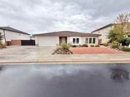 featured image of 1711 E Yant Flat Dr