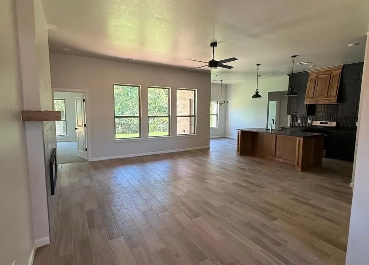 11920 11920 Rockbed Dr - Photo 2 of 6