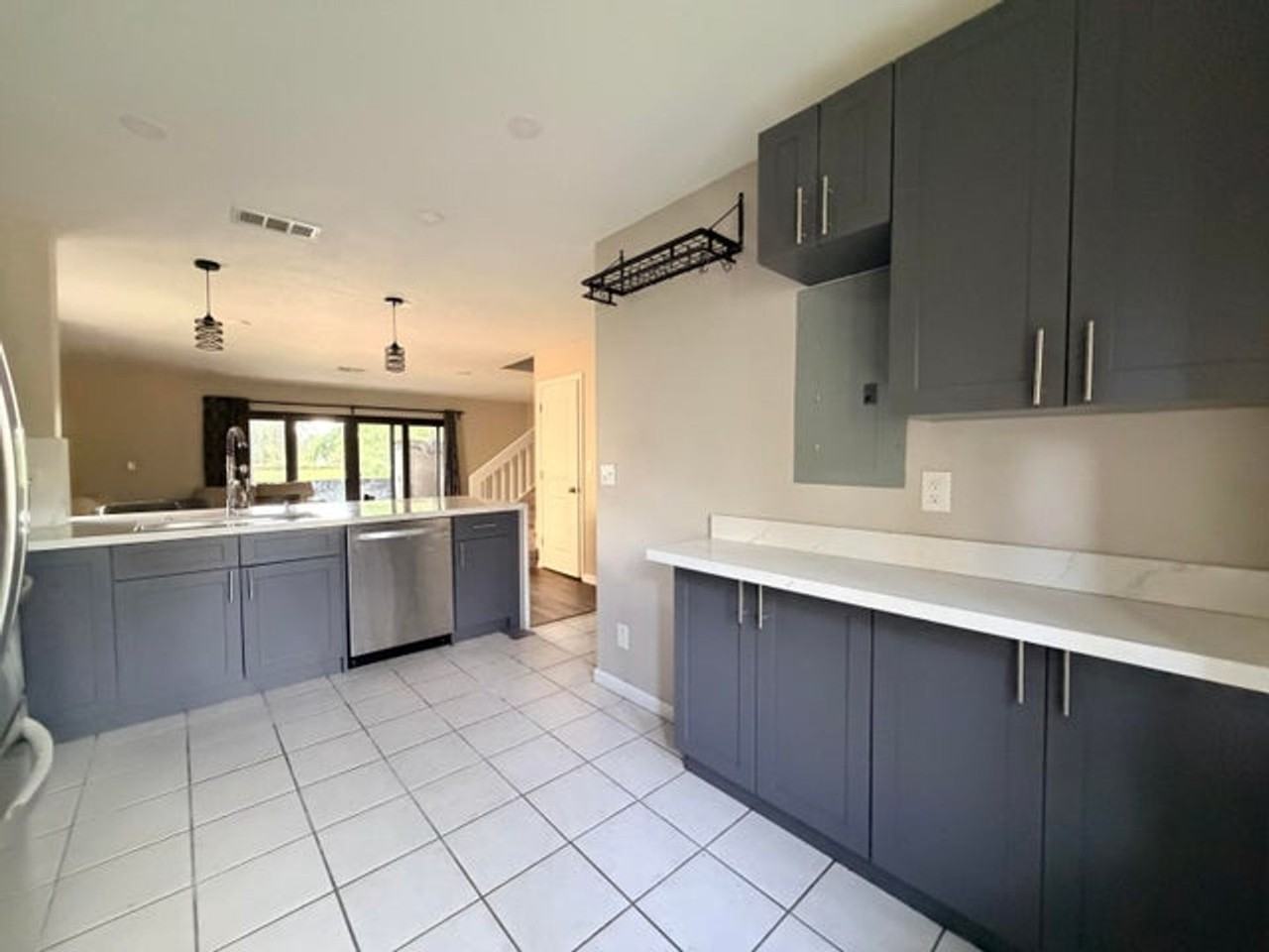 9346 Nw 49th Pl - Photo 4 of 27