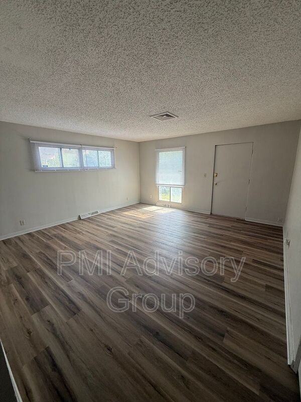 7114 Sw Woodcroft Way - Photo 2 of 6