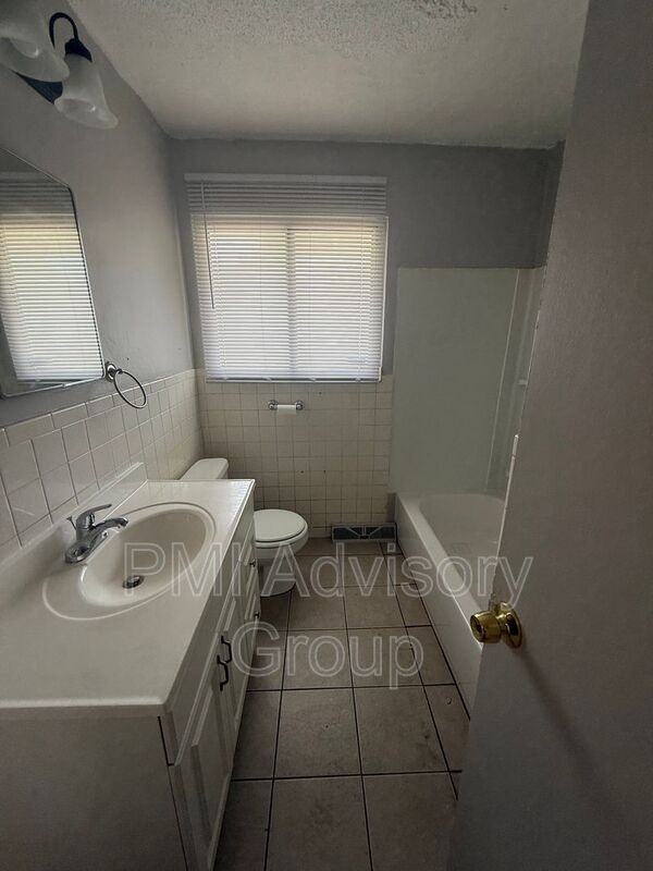 7114 Sw Woodcroft Way - Photo 5 of 6