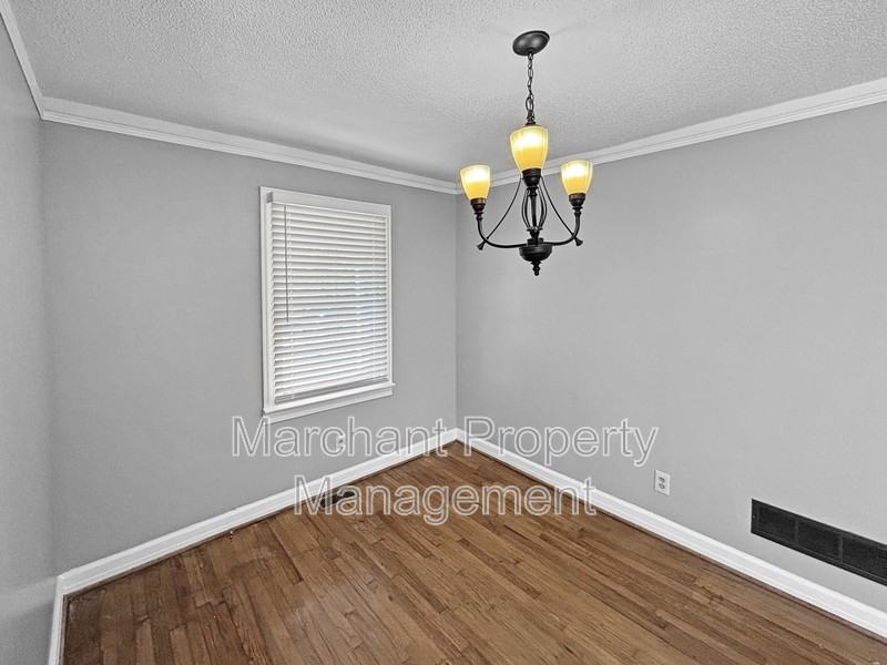 26 Maudie St - Photo 7 of 18
