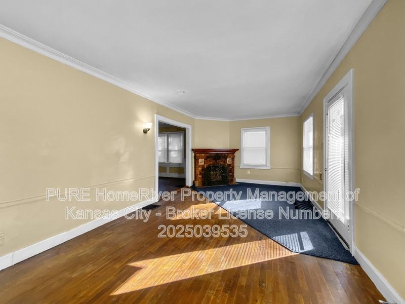 447 N Topping Ave - Photo 5 of 21