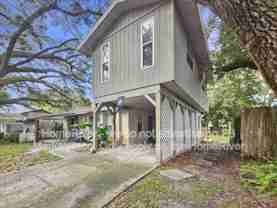 4724 Watkins Ave #B - Photo 1 of 1