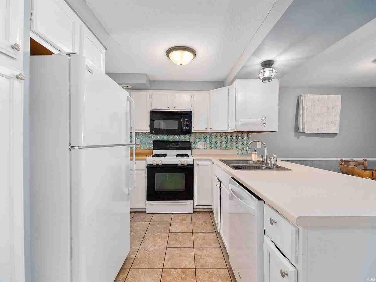 3612 Kirklynn Dr - Photo 5 of 36