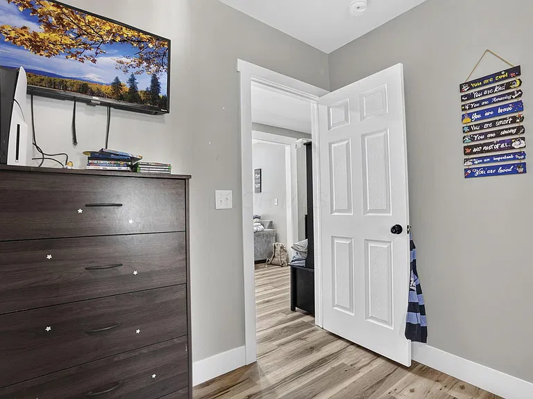 586 E Main St #586EMAINST - Photo 5 of 15