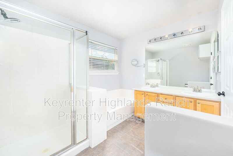 10356 Ravenswood Ln - Photo 6 of 18
