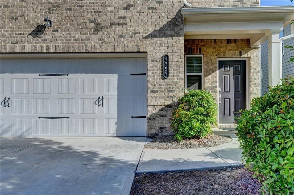4797 Waxwing St - Photo 2 of 34