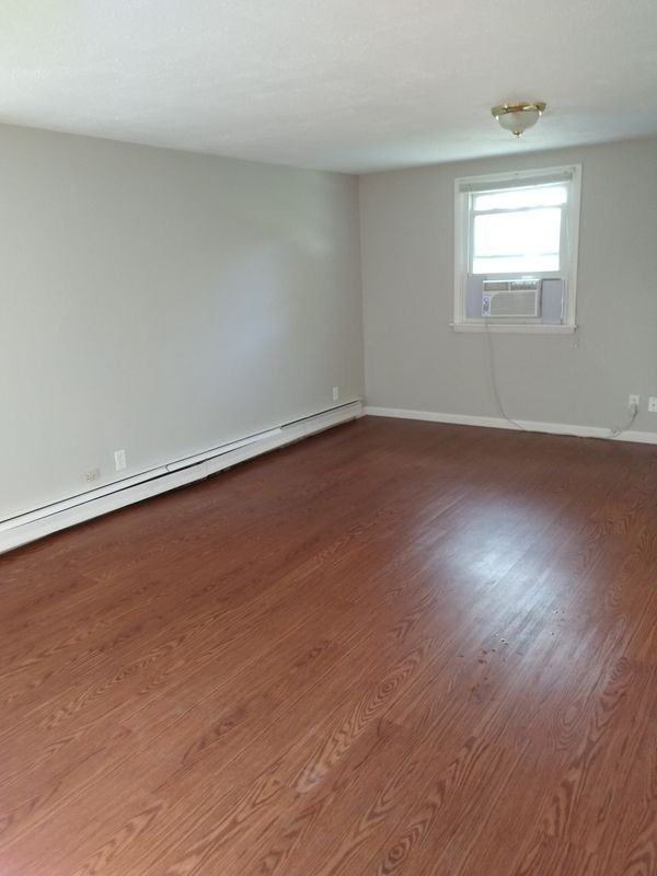 1600 7th Ave - Photo 2 of 6