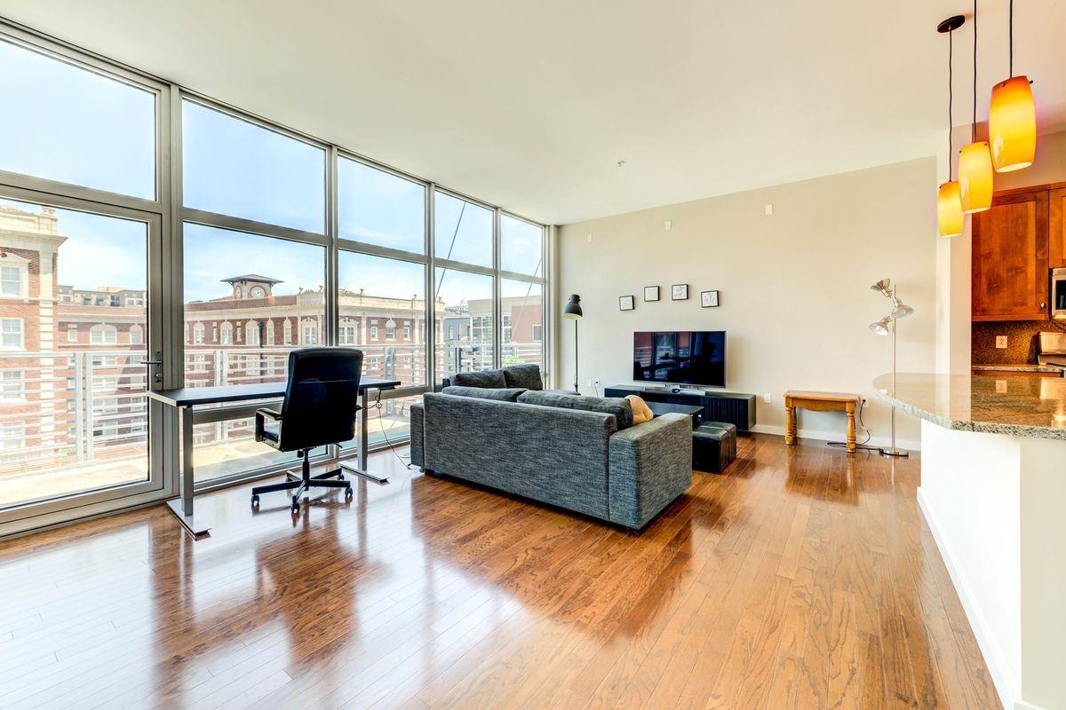 9 N Euclid Ave - Photo 5 of 22