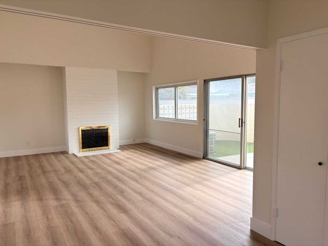20452 Sw Cypress St - Photo 3 of 3