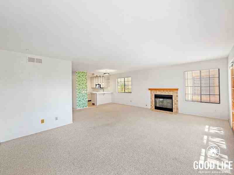 1714 Pacific Beach Dr #1 - Photo 4 of 17
