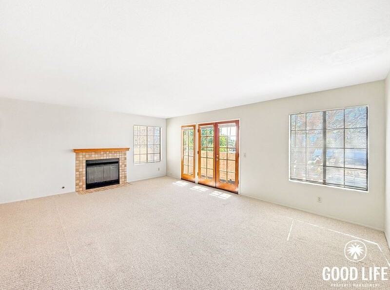 1714 Pacific Beach Dr #1 - Photo 5 of 17