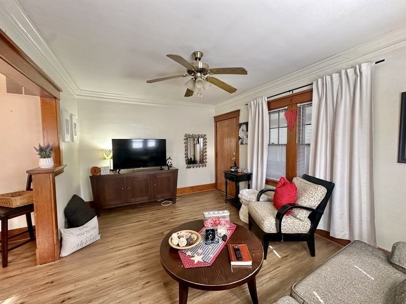 1139 Oakland Rd Ne - Photo 4 of 20
