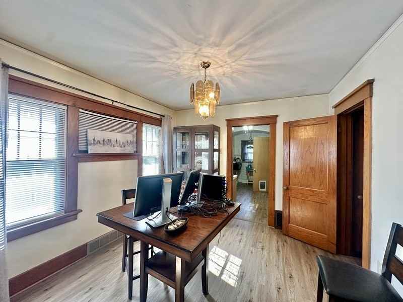 1139 Oakland Rd Ne - Photo 5 of 20