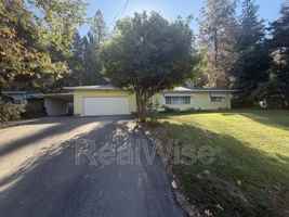 featured image of 7665 Rogue River Hwy