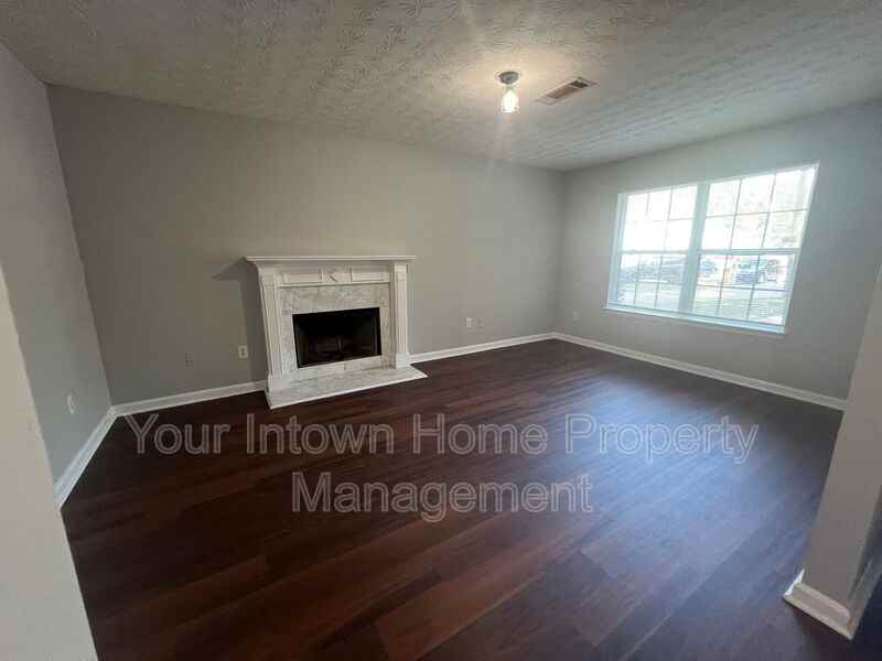 8480 Moultrie Dr - Photo 2 of 12