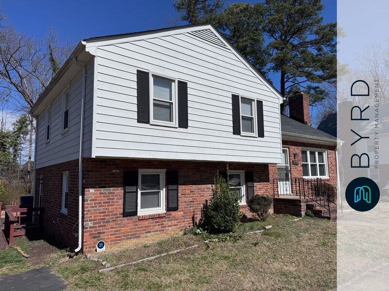 9008 Michaux Ln - Photo 3 of 30