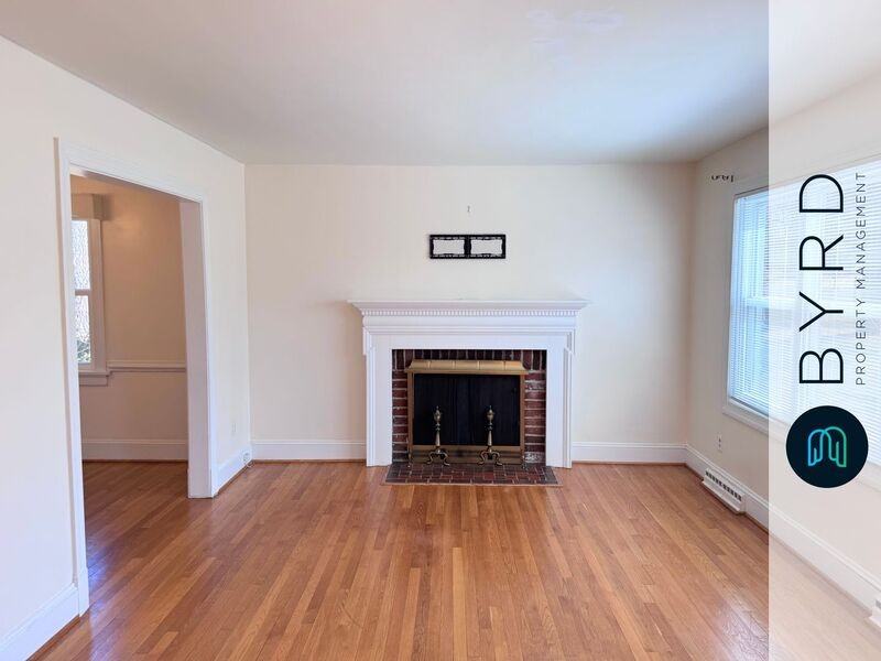 9008 Michaux Ln - Photo 6 of 30