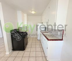 691 El Camino Ave #6 - Photo 1 of 1