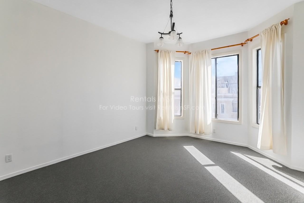 290 8th Ave - Photo 5 of 16