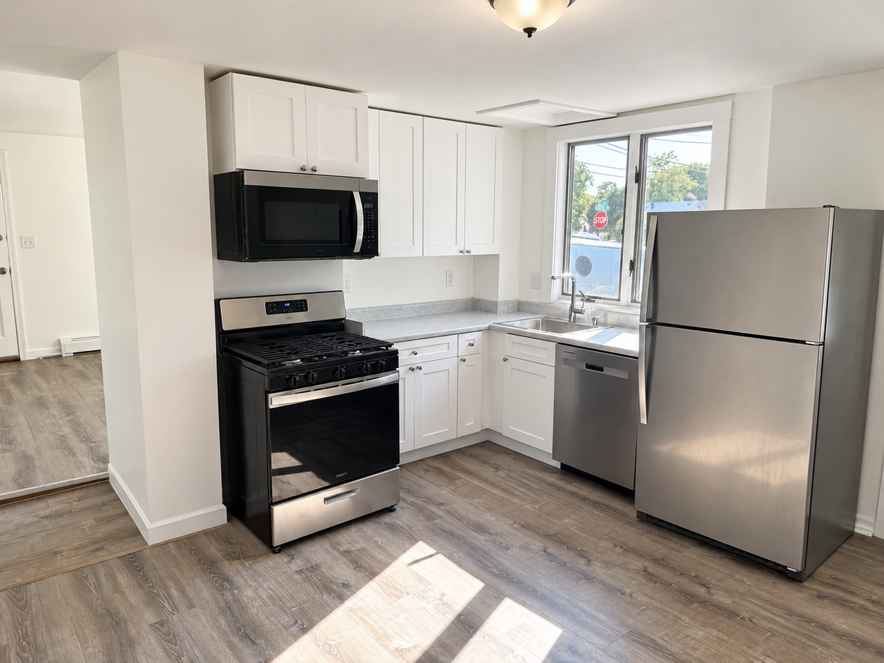 56 Bates Ave - Photo 2 of 8