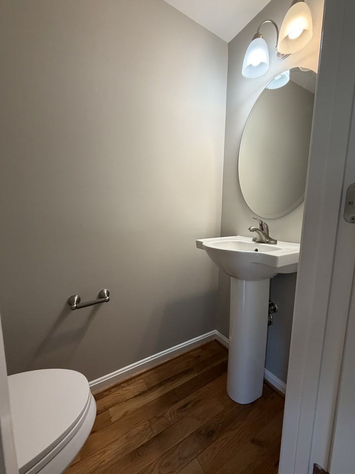 5303 Brookwood Rd - Photo 5 of 19