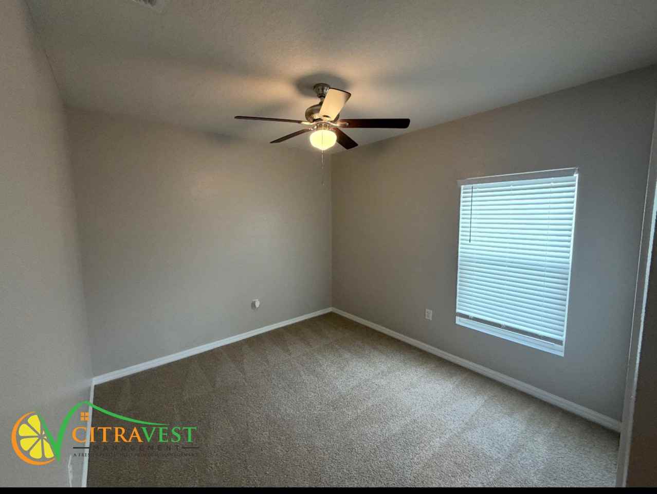 693 Lucerne Blvd - Photo 6 of 10