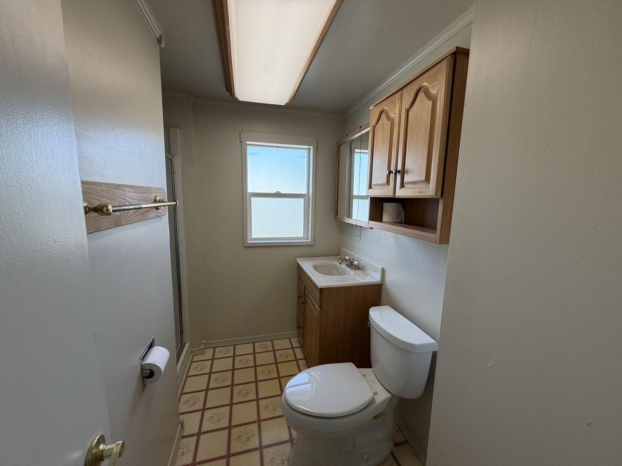 19 5th Ave W - Photo 7 of 24