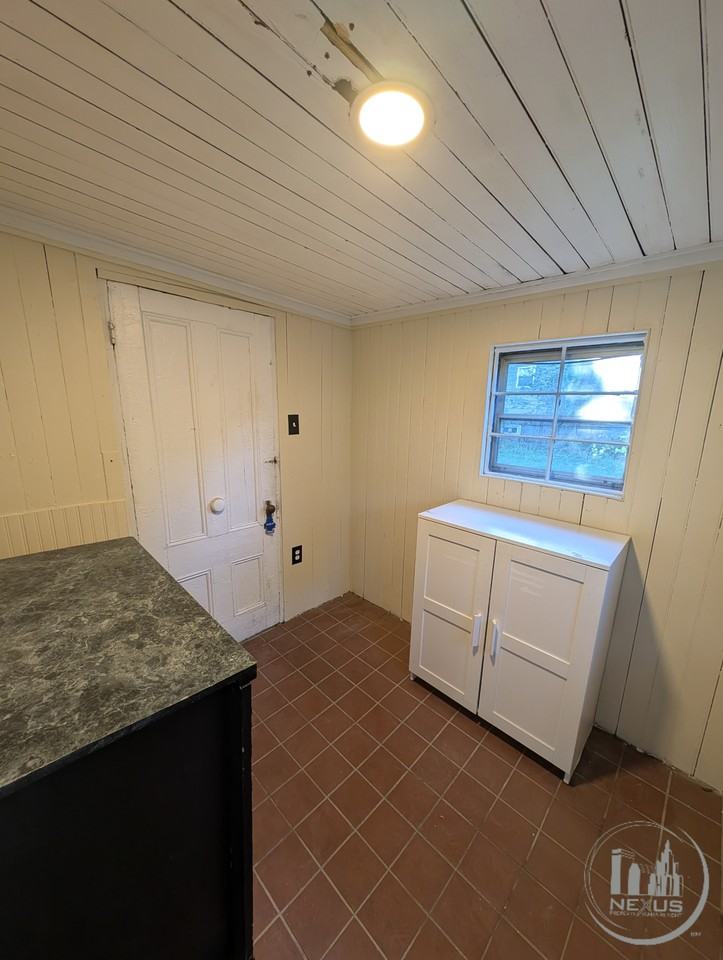 23 Sumner St - Photo 2 of 33