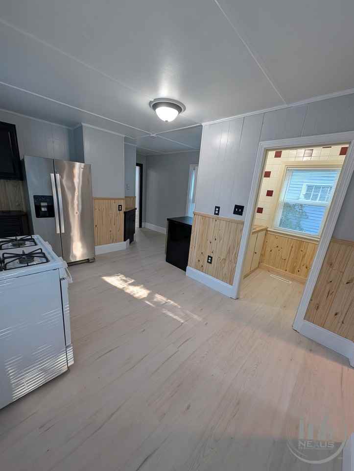 23 Sumner St - Photo 5 of 33