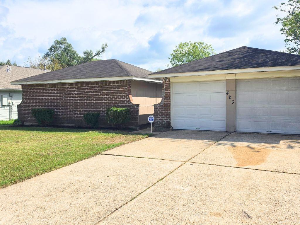 423 N Compass Rose Cir - Photo 2 of 19