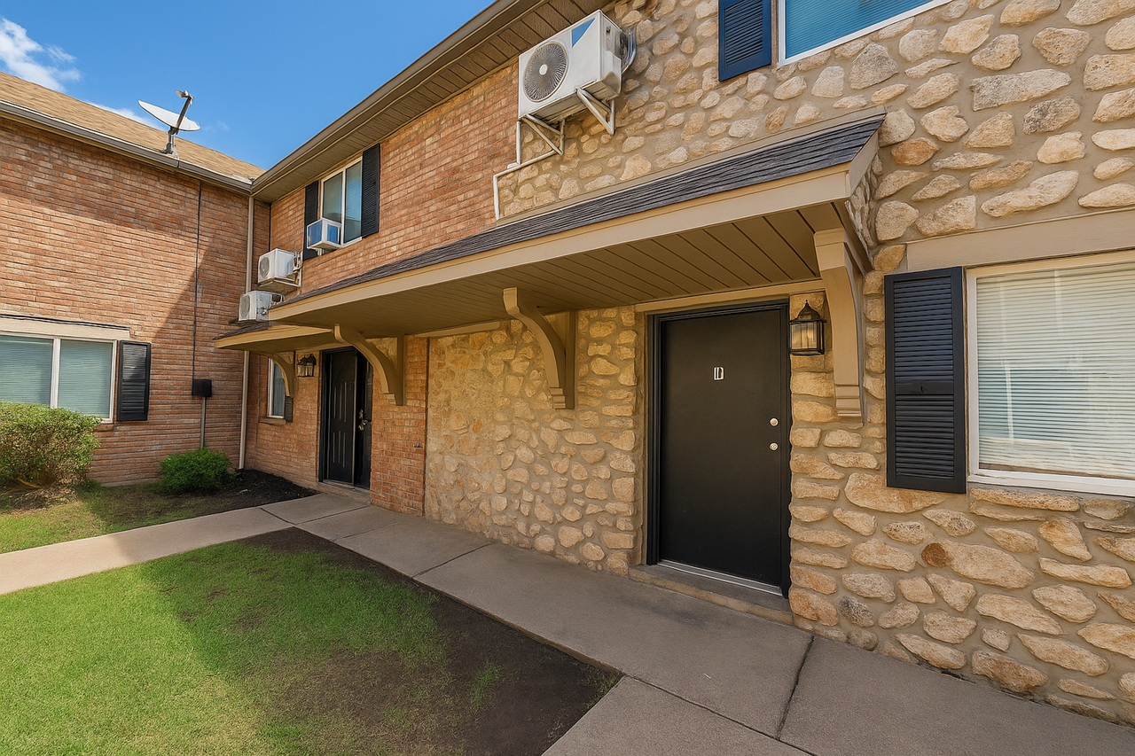 Parkwood Townhomes - Photo 3 of 45