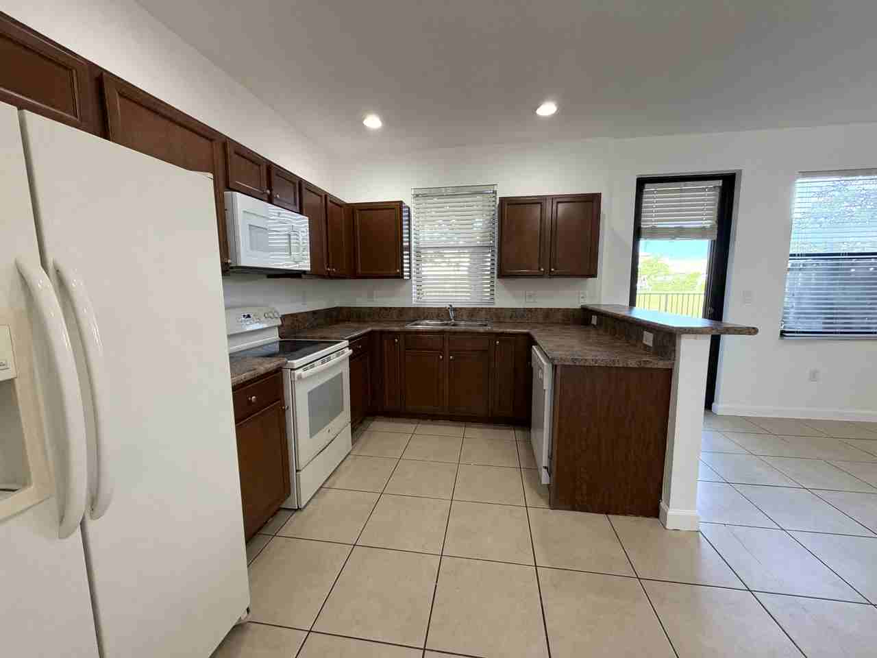 23364 Sw 113th Psge - Photo 6 of 21