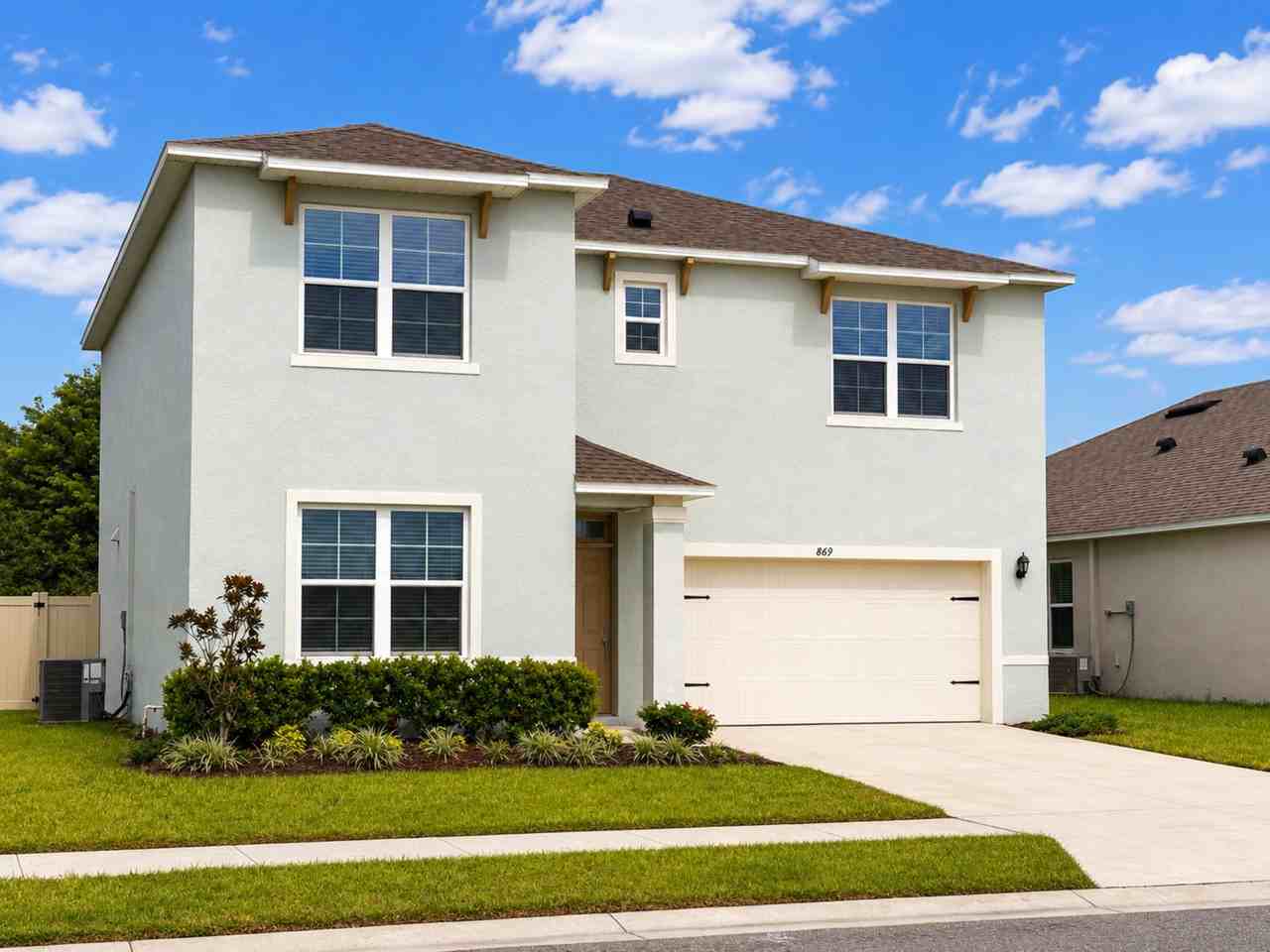 869 Ambleside Dr - Photo 3 of 19
