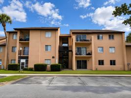 featured image of 5214 Via Hacienda Cir #A308