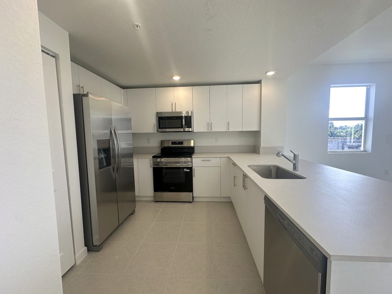 15589 Sw 280th St #1 - Photo 6 of 16