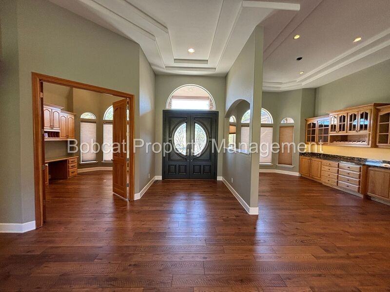 2548 Genoa Aspen Dr - Photo 3 of 50