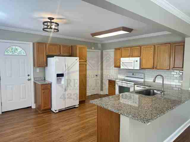 2325 Freewill Rd Nw - Photo 6 of 17
