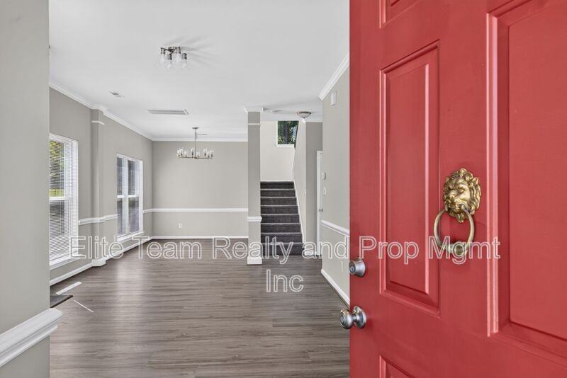 9119 Stone Abbey Pl - Photo 5 of 43