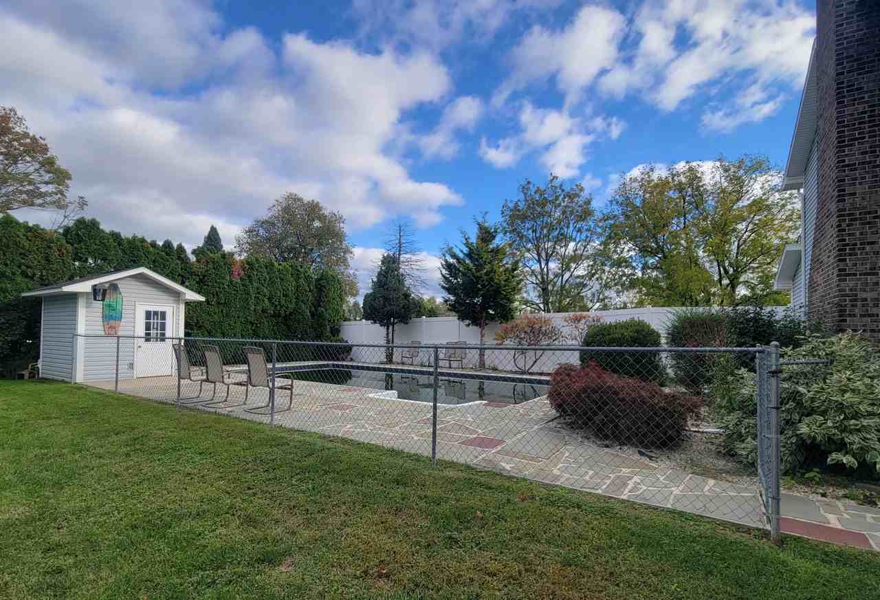 2483 Leisczs Bridge Rd - Photo 5 of 32