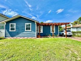 featured image of 4904 N Highland Ave