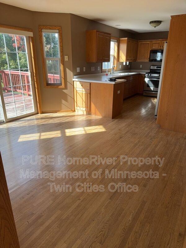 5939 Shetland Dr Nw - Photo 6 of 15