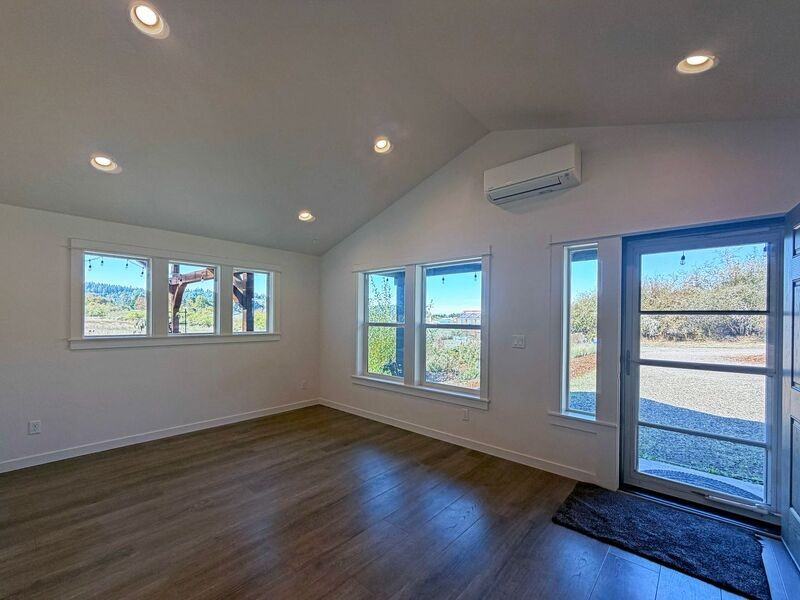 86842 Pine Grove Rd - Photo 2 of 14
