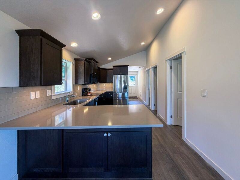 86842 Pine Grove Rd - Photo 4 of 14