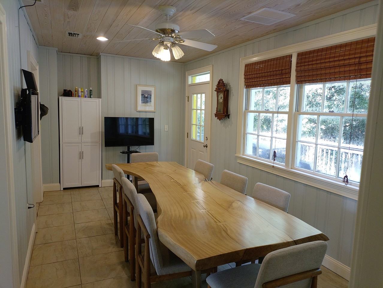 4135 S Fletcher Ave #NA - Photo 7 of 27