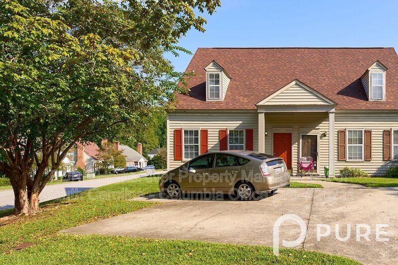 1290 Hulon Cir - Photo 2 of 34