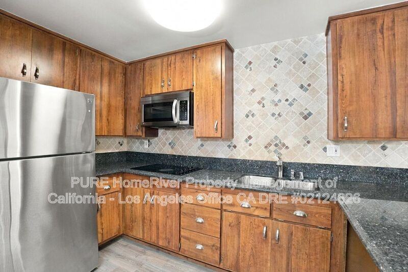 2852 Sawtelle Blvd #21 - Photo 7 of 15