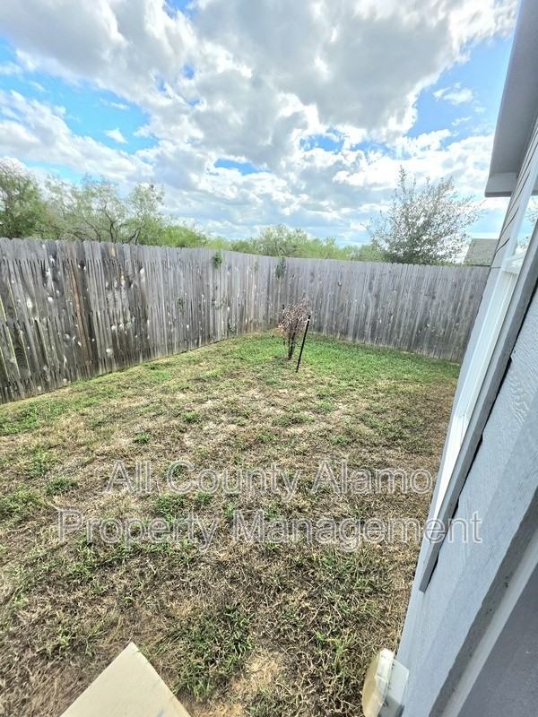 20444 Fire Stone - Photo 3 of 32